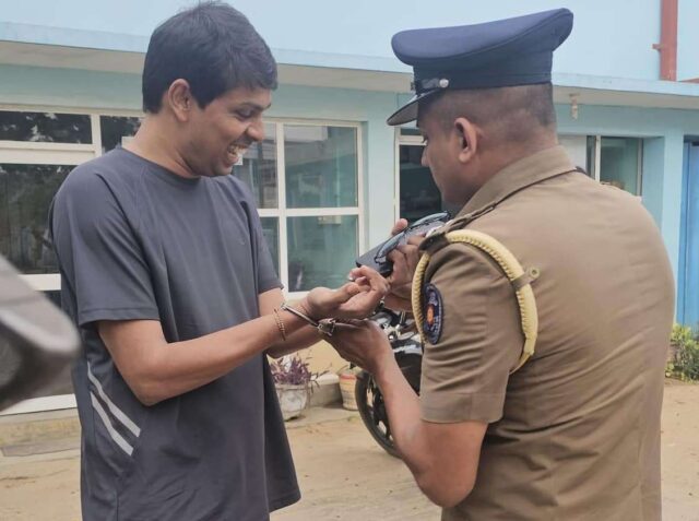 அருச்சுனா கைது Archuna.jpg