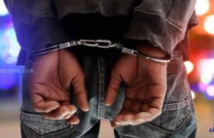 யாழில் அதீத போதையுடன் கைது செய்யப்பட்ட மாணவர்கள்.! யாழில் அதீத போதையுடன் கைது செய்யப்பட்ட மாணவர்கள்.jpg