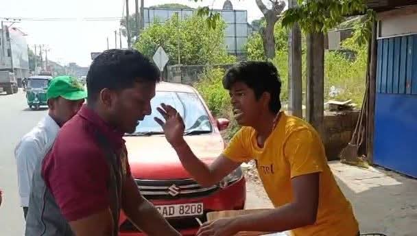 யாழில் அடாவடியில் ஈடுபட்ட மாநகர சபை உத்தியோகஸ்தர்கள்..! FB IMG 1740214507067.jpg